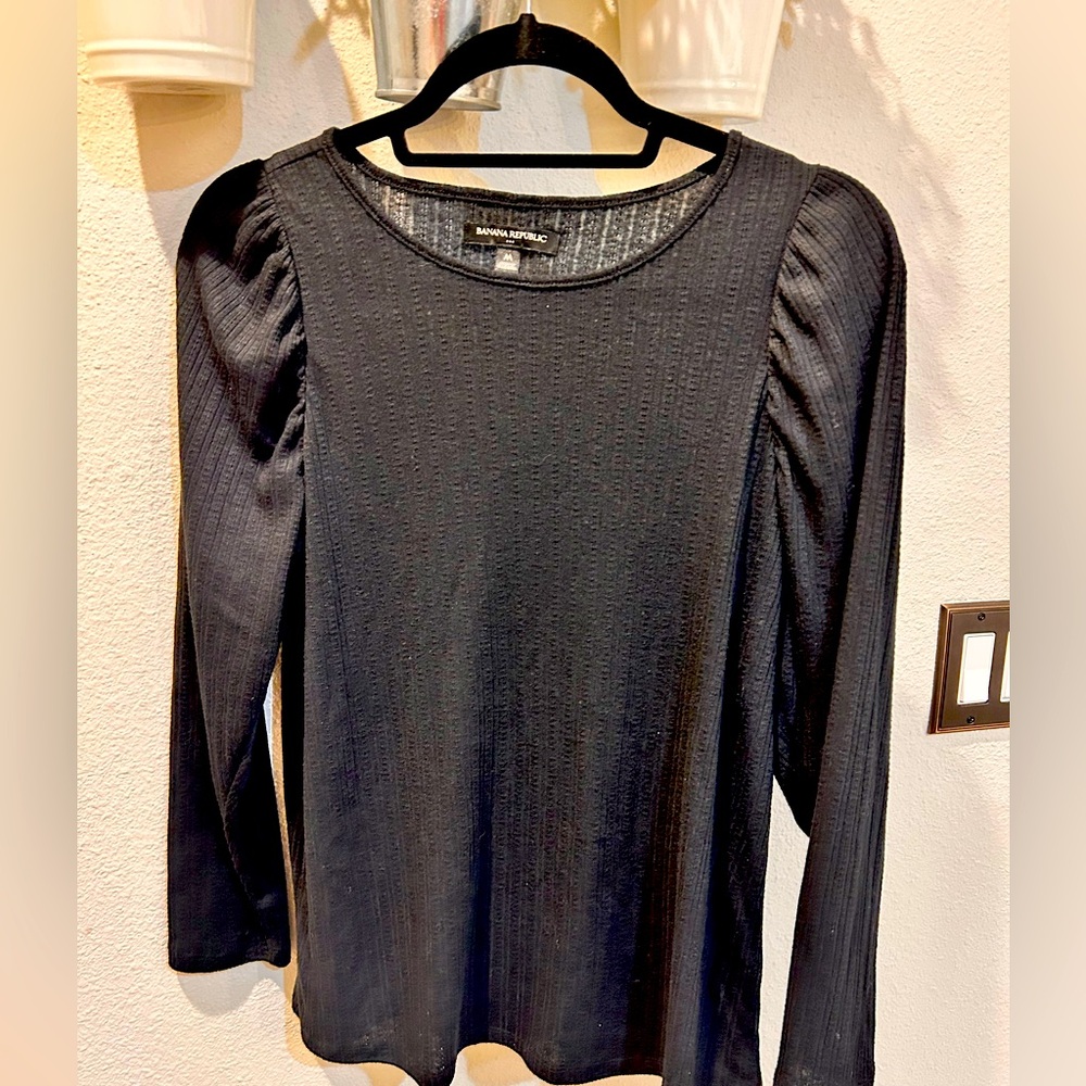 Banana Republic medium black shirt